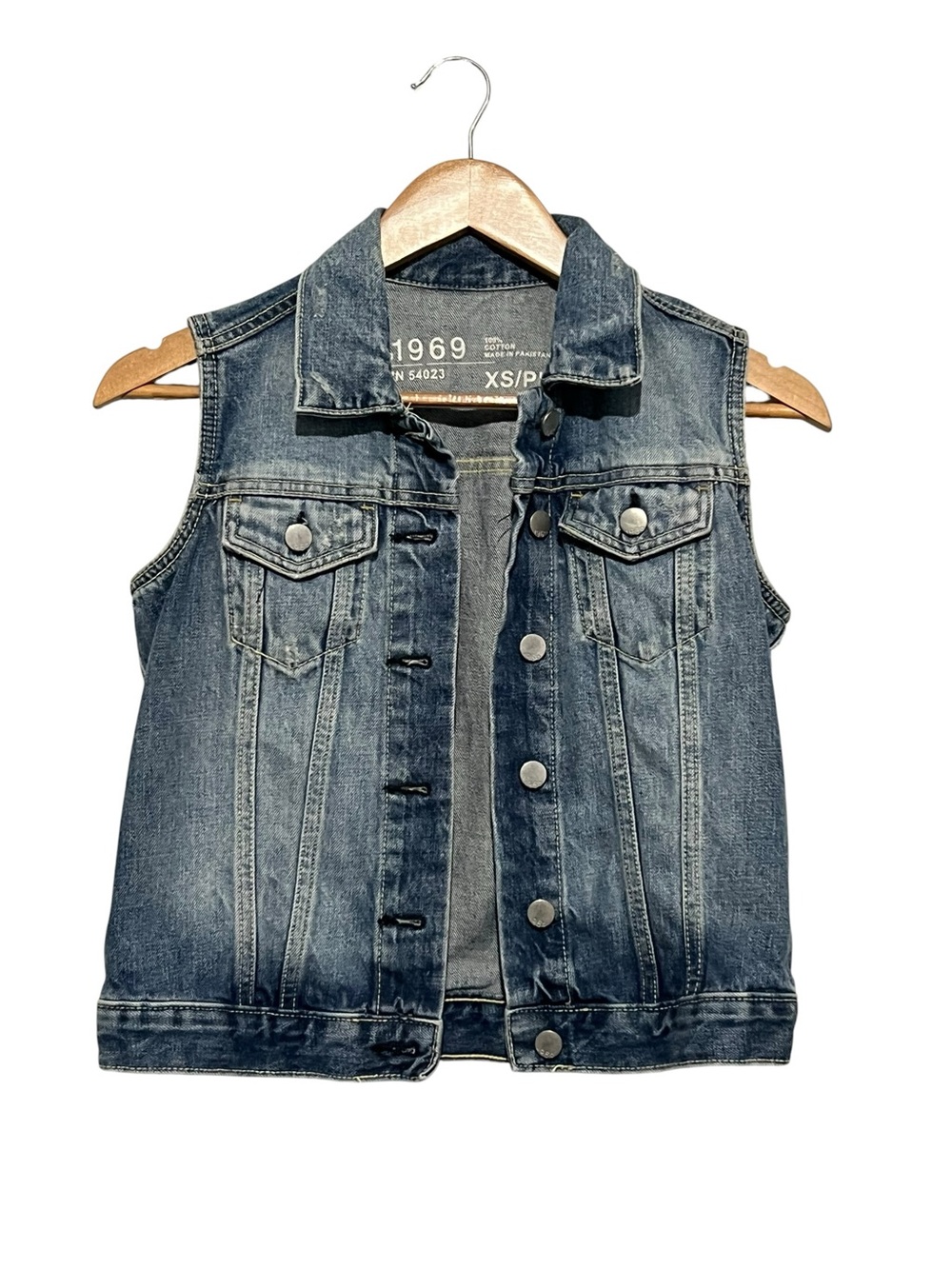 Gap 1969 Denim Vest in Washed Blue XS Petite